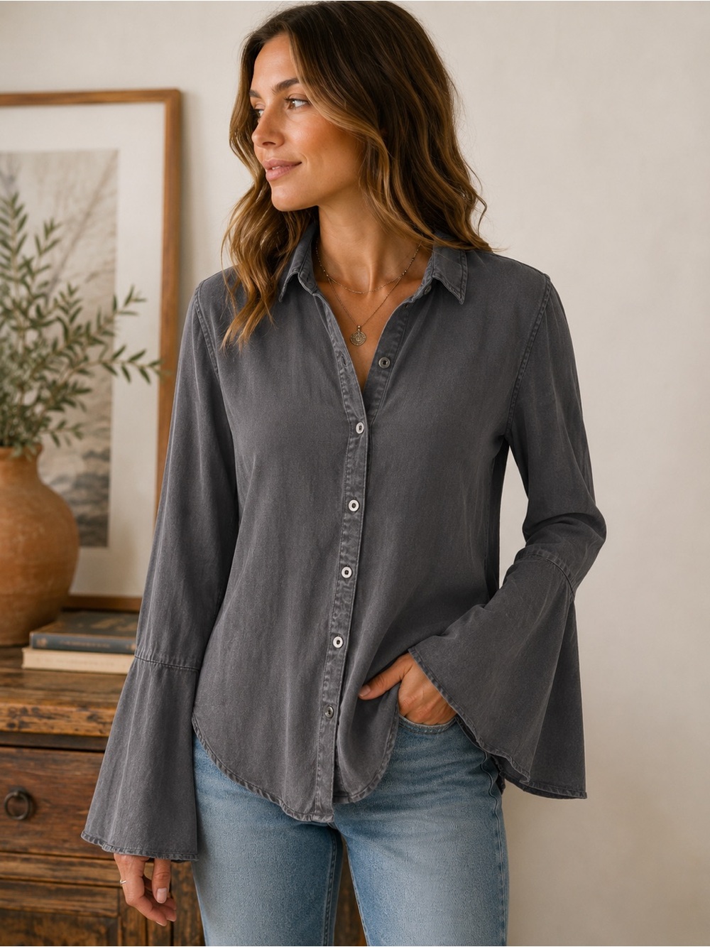 Sneak Peek Gray Tencel Bell Sleeve Button Front Blouse Women’s Medium